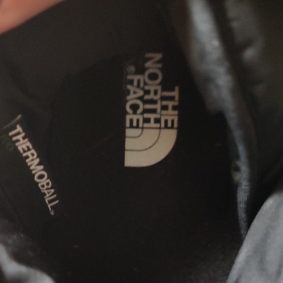 The North Face Quilted Black Slippers Indoor/Outdoor Boots - Picture 5 of 6